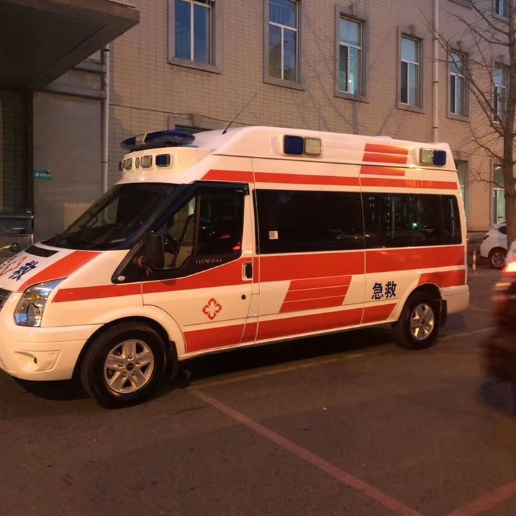 芦山夜间租赁救护车护送病人转院：安全转运的 8 大核心注意事项